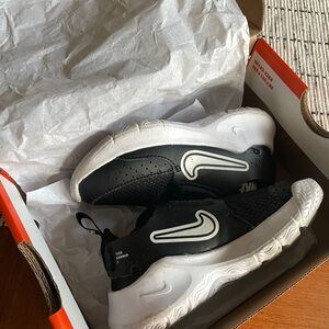 Nike Kids Black and White Sneakers